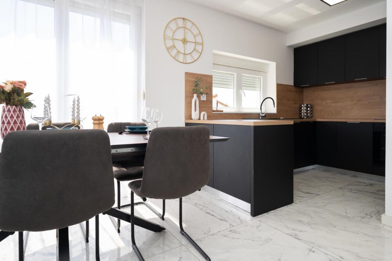 Rooftop Apartment Iadera Задар Екстериор снимка